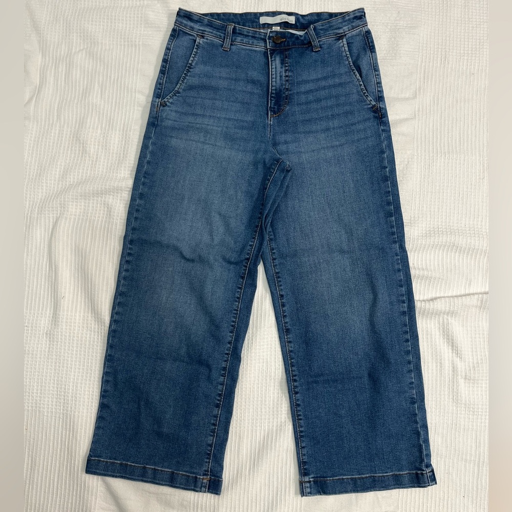 Ella Moss Wide Leg Crop Stretch Jeans